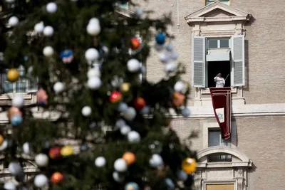 In Advent, prepare your heart like your hearth, Pope says