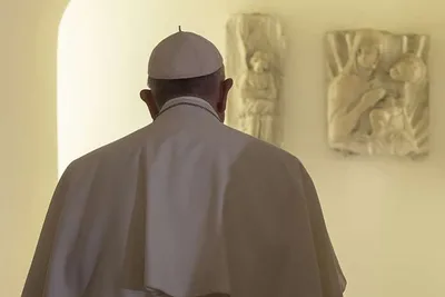 Pope Francis to offer Mass at tomb of John Paul II on saint’s 100th birthday