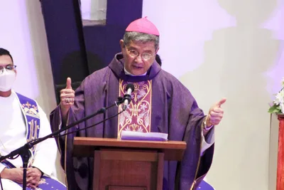 Bishop, maritime chaplains seek help for Pinoy sailors abandoned by Chinese vessel employer