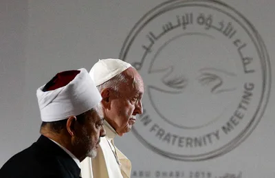 True belief leads to respect, peace, pope says at interreligious meeting
