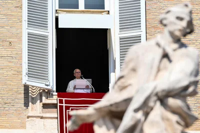 Pope: May we pray for the intercession of the Virgin Mary for world peace