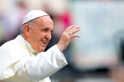 Seek Jesus before material things, pope says