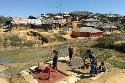 Bishop tells Duterte: Prove sincerity on Rohingya refugees
