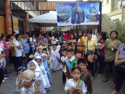 Parents urged: Dress kids as saints not monsters