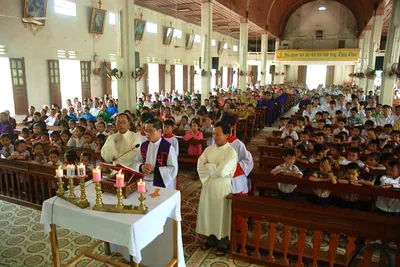This unique chant brings Vietnamese Catholics deeper into Christ’s Passion