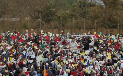 Solidarity, not poverty, is God’s plan, pope says in Madagascar