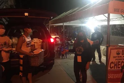 Bulacan parish serves meals to those in the line of duty