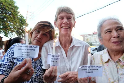 House bill seeks Filipino citizenship for Sr. Fox