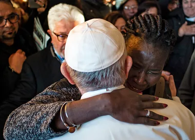 Pope to celebrate Mass with migrants, refugees