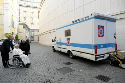 Pope Francis sends special Christmas gift to the people of war-torn Ukraine