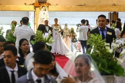 Cost of wedding prevents Filipinos from getting married in church, says survey
