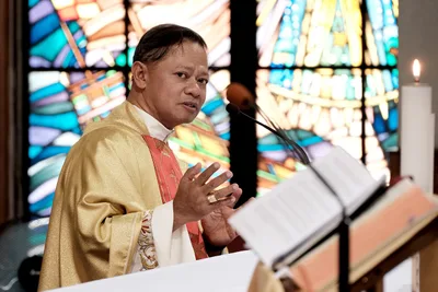 Archbishop urges church communicators to be ‘moral compass’ in digital age