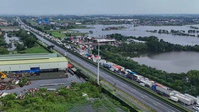 Motorists’ rights in focus as recurring NLEX floods draw accountability questions