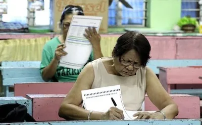 COMELEC to no longer require registration of private social media accounts for campaigning