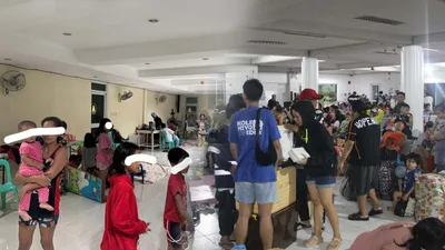Establisyemento, paaralan at simbahan sa Albay, binuksan para sa typhoon Kristine evacuees
