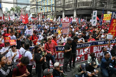 Philippine workers press for emergency wage hike amid rising fuel prices and inflation