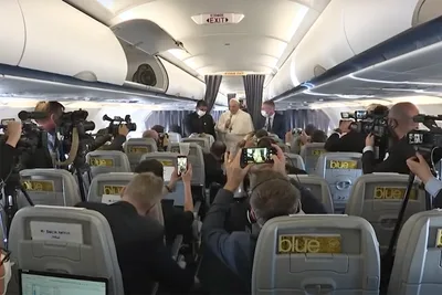 Full text: Pope Francis’ in-flight press conference from Greece