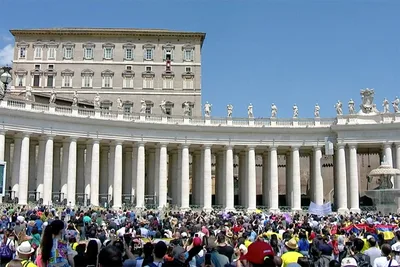 Pope Francis: To love like Christ means saying ‘no’ to love of money, vanity, power