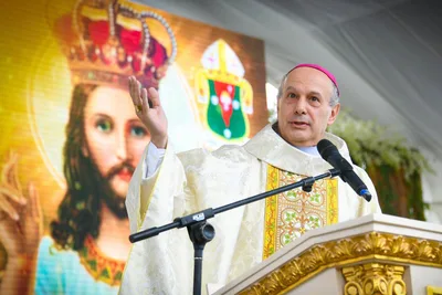 Papal nuncio urges Filipinos to respect, protect life