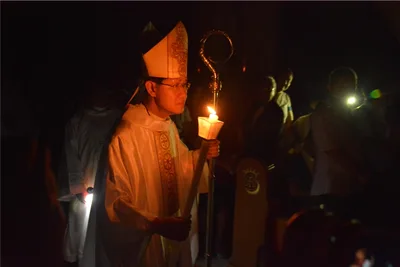 Attachment to money destroys people— Cardinal Tagle