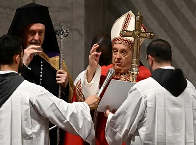 ‘Open the doors’ of the Church, Pope Francis implores on solemnity of Sts. Peter and Paul