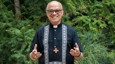 Bishop Alminaza: Charter Change dapat malinaw, tapat, at walang tinatagong agenda - VeritasPH