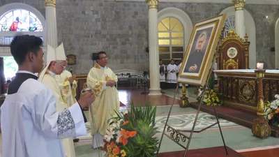 Poor give ‘generous example’ on St. Josemaria feast