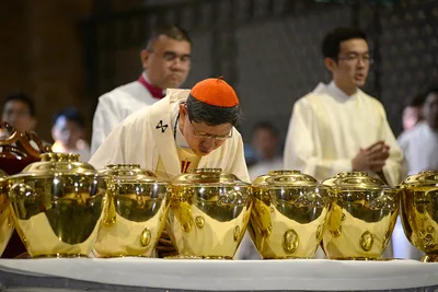 Cardinal Tagle warns priests against outside pressure: ‘It’s a trap’