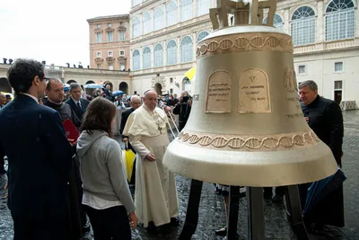 Pope Francis blesses bell that will ring out in defence of unborn