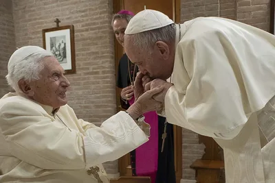 Pope Francis thanks Benedict XVI on his 70th ordination anniversary