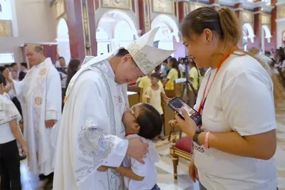 Bishop urges children to pray for ‘preservation of families’