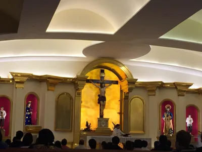 Priest: People should know Eucharist ‘more valuable than diamonds’