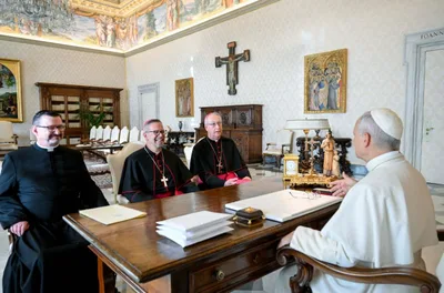 Pope Leo XIV presents 62 indigenous artifacts to Canadian bishops