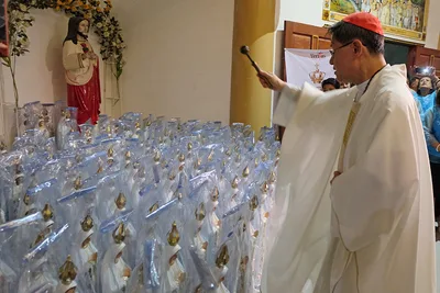 Like Jesus, make room for people — Cardinal Tagle