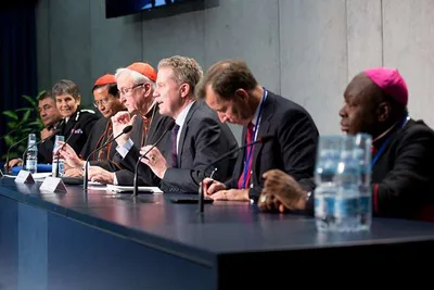 Vatican conference unites police and Church in fight against human trafficking