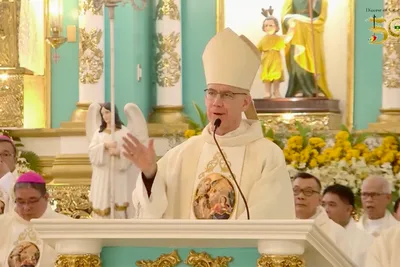 Nuncio urges’ recommitment to evengalization’ on Catarman diocese’s 50th anniversary