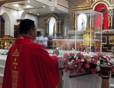Young saints’ relics make rare visit to Batanes