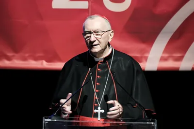 Vatican cardinal urges Catholic influencers to be ‘witnesses’ in digital world