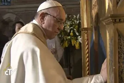 Humility is the first step to unity, Pope tells Catholics, Anglicans