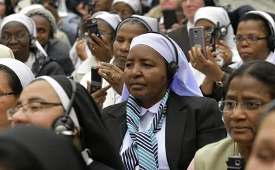 Pope discusses deaconesses, need for nuns to be servants not ‘maids’
