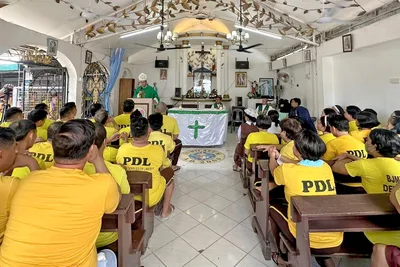 Outgoing Tagbilaran bishop visits city prison, asks for prayers ahead of new role
