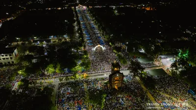 Faithful throng La Vang shrine for Assumption celebration in Vietnam
