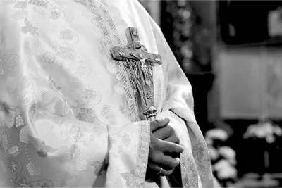 In a grandmother’s dress, the hidden story of a Ukrainian priest’s martyrdom