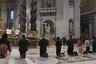 Pope Francis: The Word of God rekindles hope
