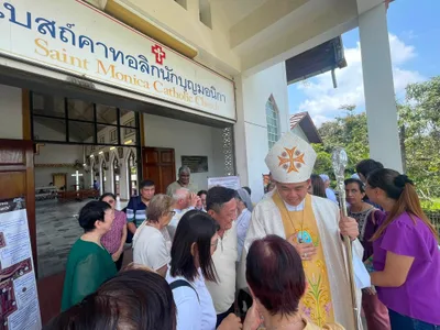 Cross-border Catholic gathering continues amid unrest in southern Thailand