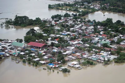 Archbishop urges gov’t leaders to ‘set aside politics’ to help disaster victims