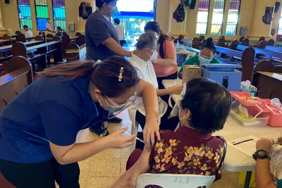 Bishop bucks ‘agnostic’ vaccine policy