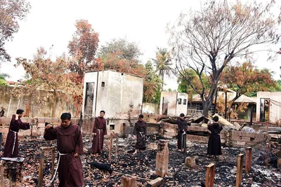 Fire guts Cebu Franciscan house