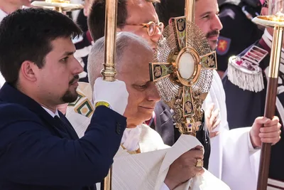 Pope recalls how Eucharistic grace transforms and makes us protagonists of hope