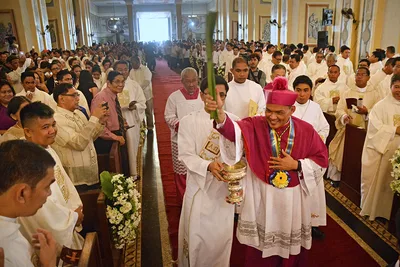 Lipa’s new archbishop installed